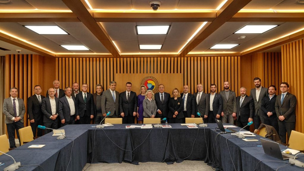 a14f87f0-479a-4086-879f-d86f7c2a671f